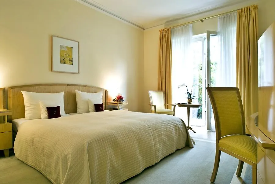 Hotel Louis C. Jacob 함브루크