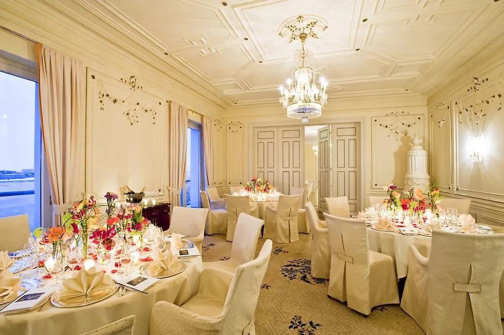 Hotel Louis C. Jacob 함브루크