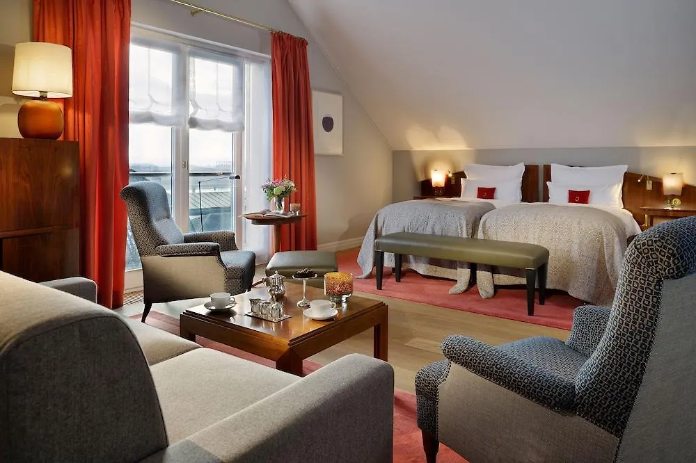 Hotel Louis C. Jacob 함브루크