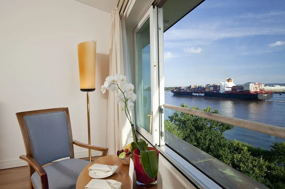 Hotel Louis C. Jacob 함브루크