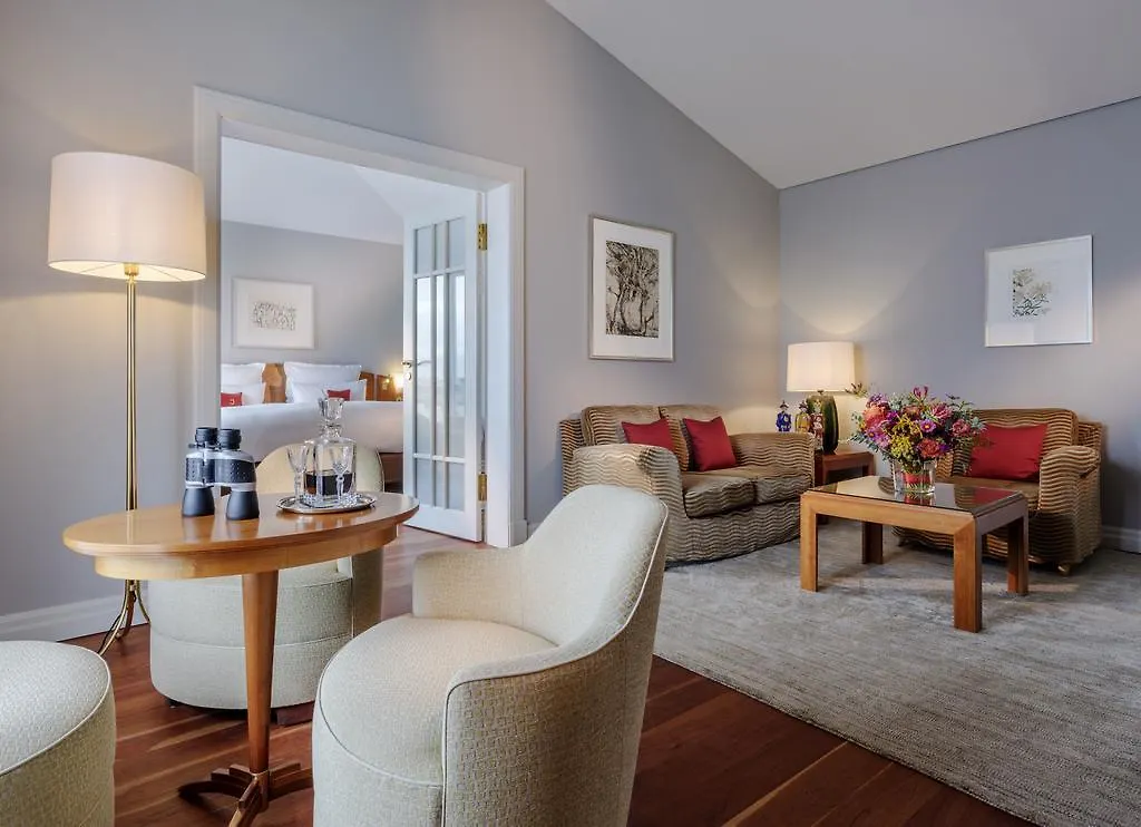 Hotel Louis C. Jacob Hamburg 5*,